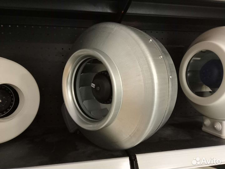 Вентилятор канальный круглый 200 935 куб.м в час