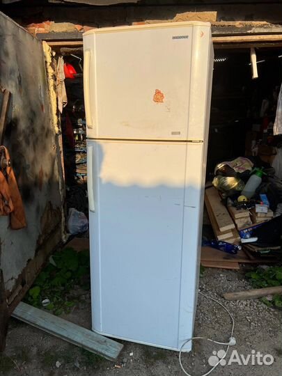 Холодильник samaung