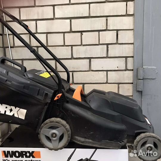 Газонокосилка электрическая на запчасти