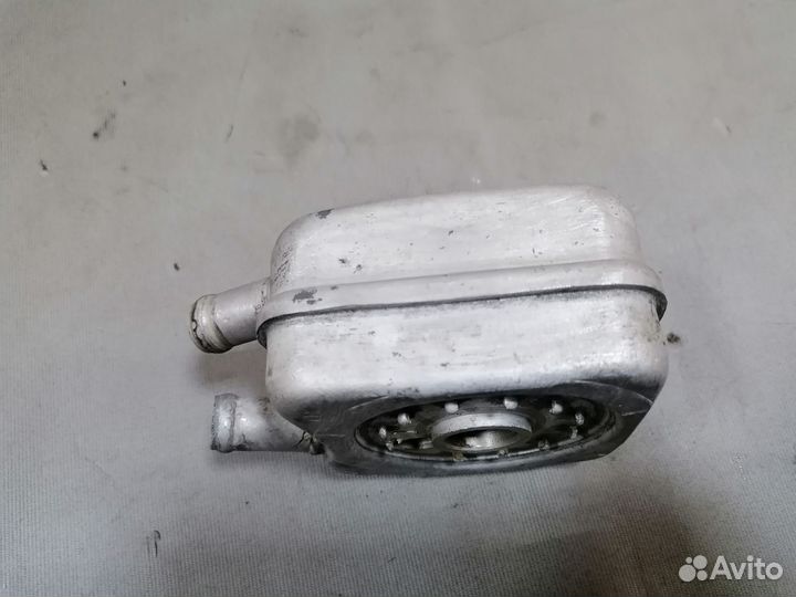 Радиатор масляный Volkswagen Passat B3 2,0 9A 1990