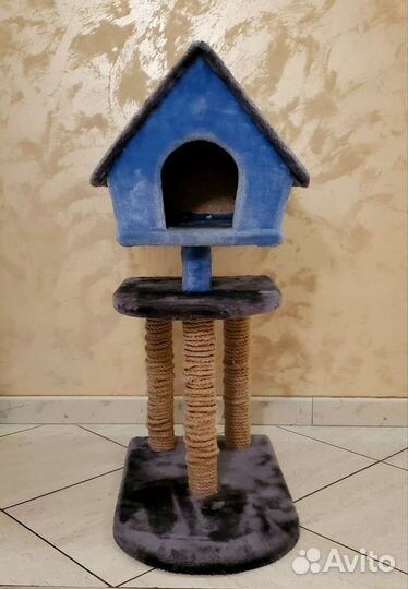 Домик для кошки с когтеточкой бу