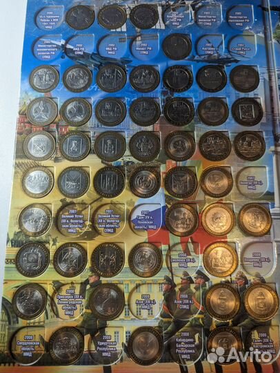 Монеты биметалл с альбомом