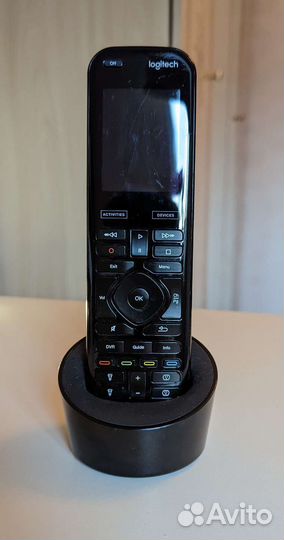 Универсальный пульт Logitech Harmony Elite