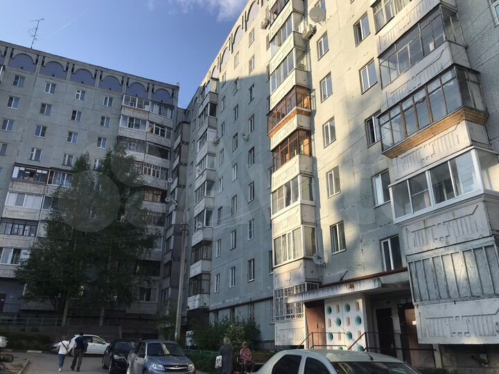 2-к. квартира, 52 м², 6/9 эт.