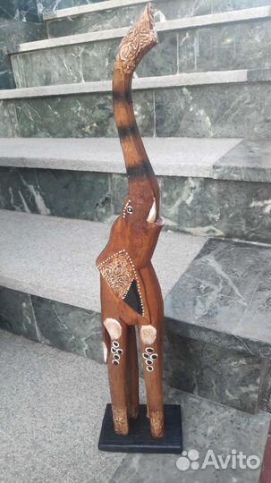 Деревянные статуэтки