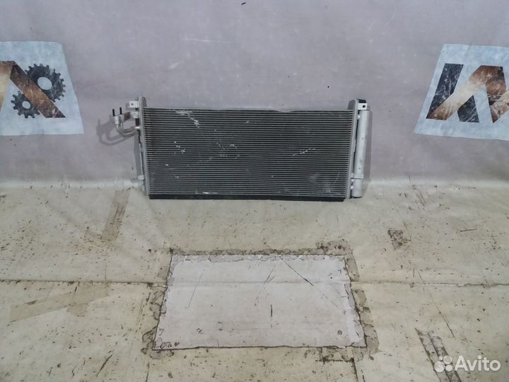 Кия Стингер 2018- Радиатор кондиционера 22570