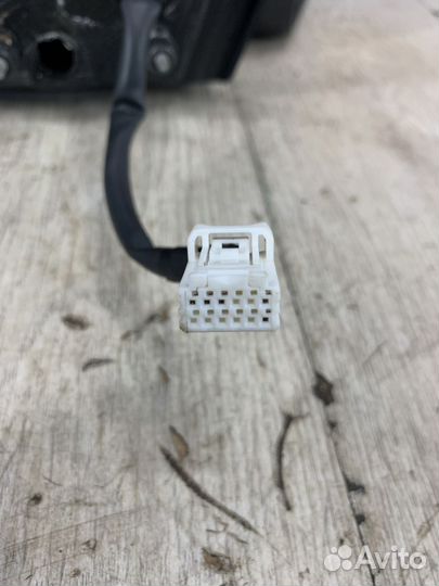 Зеркало Nissan almera G15 Прав