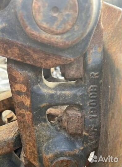 Гусеницы (цепи) CAT 320D2L