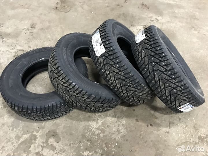 Hankook Winter i'Pike X W429A 225/60 R17 103