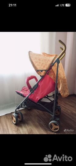 Коляска прогулочная