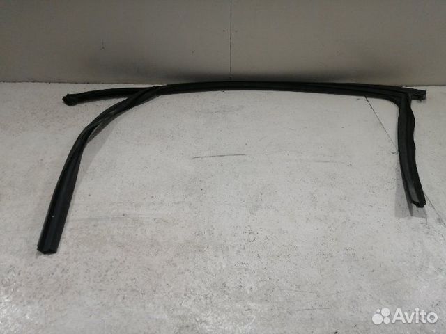 Направляющая стекла передняя левая Bmw X3 F25 20DX