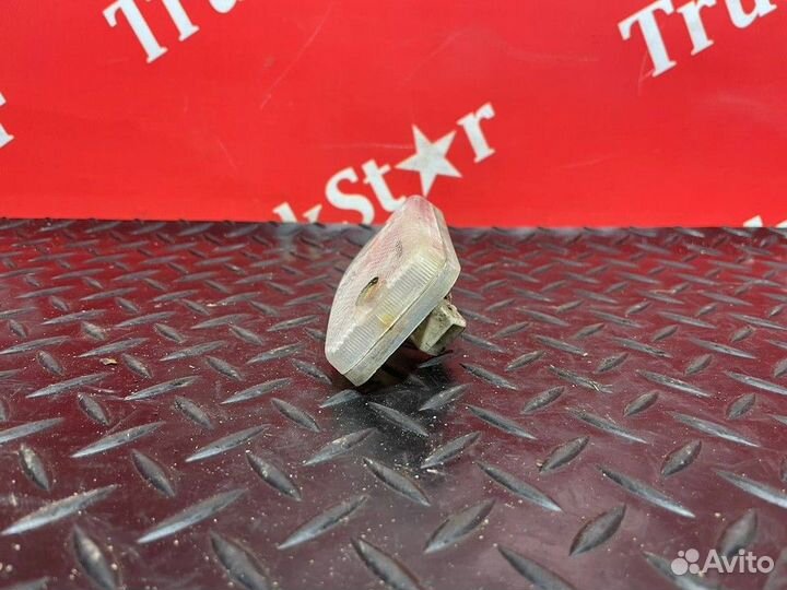 Фонарь габаритный