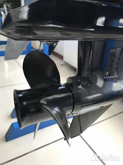 Лодочный мотор nissan marine NM 30 H S витрина