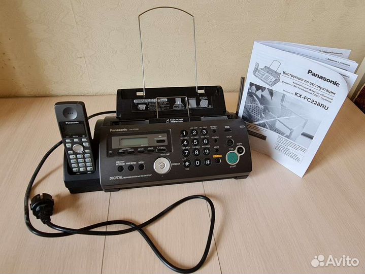 Факс Panasonic KX-fc228ru