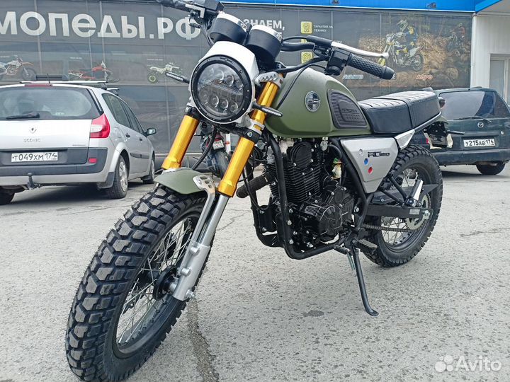 Мотоцикл Racer Triumph RC250CK-A