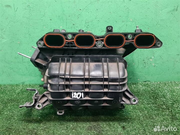 Коллектор впускной Toyota Verso R2 2009