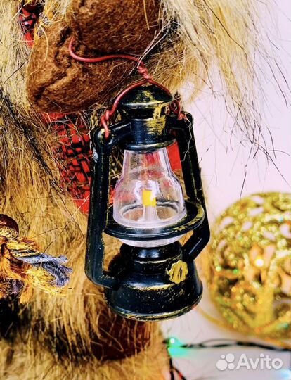 Санта Клаус под ёлку