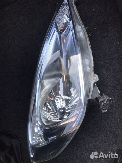 Фара правая honda