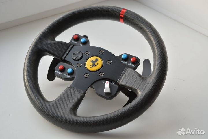Thrustmaster T300 Ferrari руль