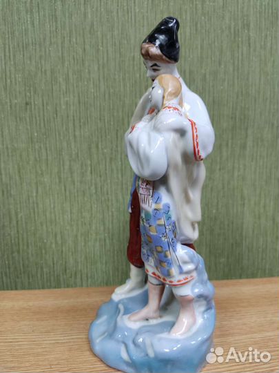Статуэтка фарфоровая Майская ночь СССР