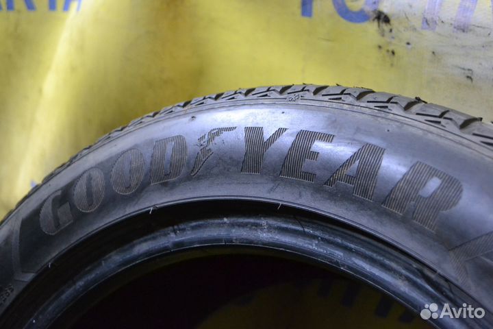Goodyear UltraGrip 8 205/55 R16