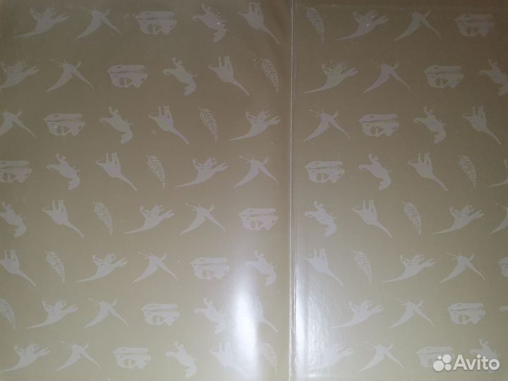 Иллюстрированный атлас про динозавров