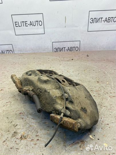 Суппорт тормозной передний левый Lr Range Rover