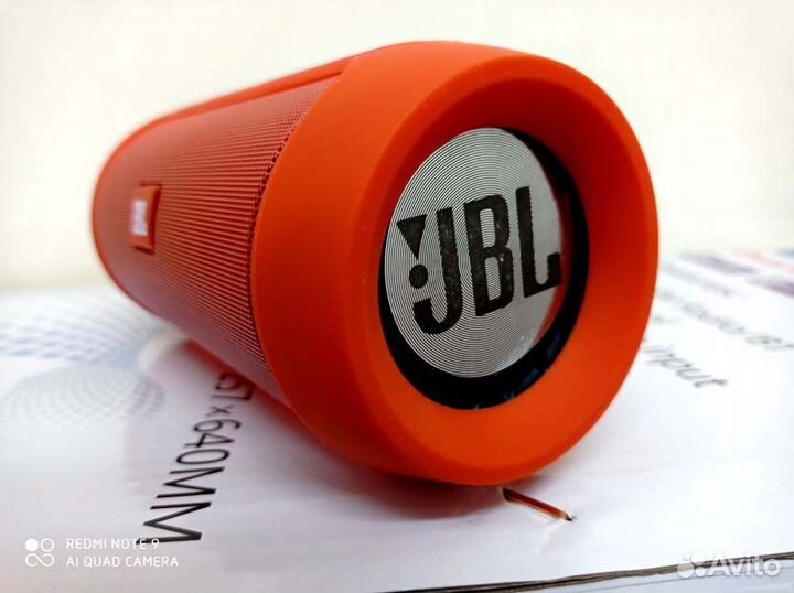 Колонка JBL