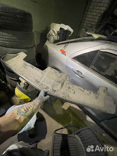 Козырек на tahoe