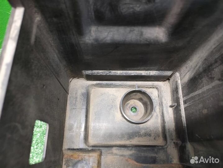 Площадка под акб Mazda 3 (BK) 2005