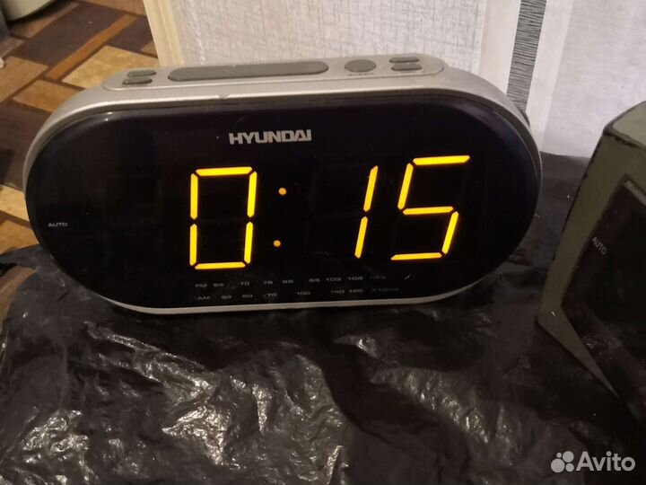Часы настольные СССР