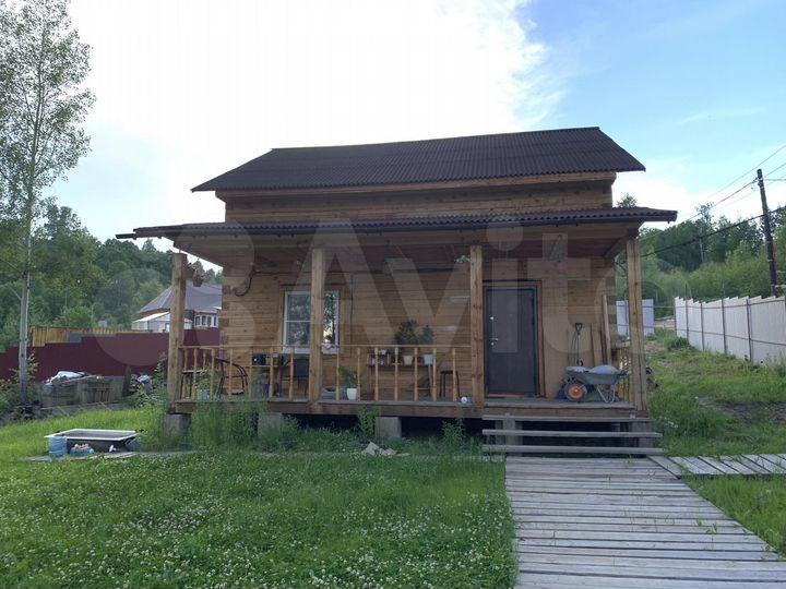 Дом 104 м² на участке 9 сот.