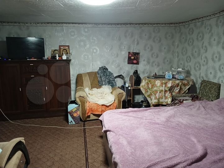 Дом 50 м² на участке 33,2 сот.