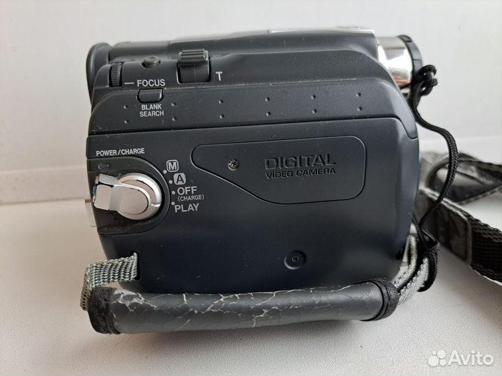 Видеокамера JVC GR-D23E miniDV