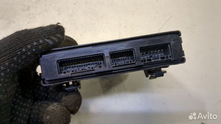 Блок управления дверьми Mazda 3 (BP) 2019, 2022