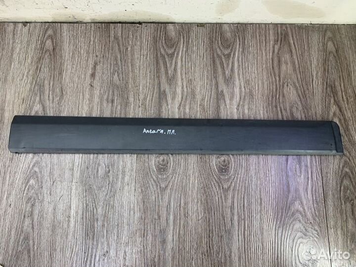 Молдинг на дверь передний левый Opel Antara