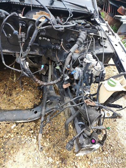 Лонжерон четверть передний левый Volkswagen Passat