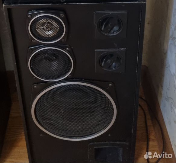 Акустические колонки s90