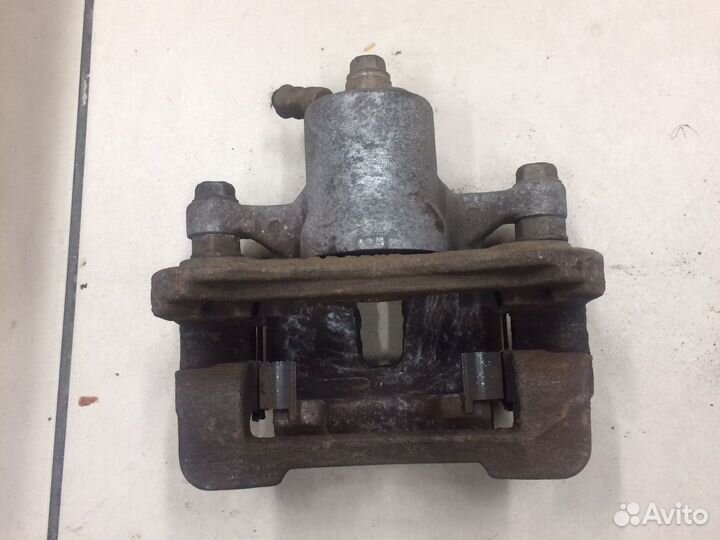 Суппорт задний hyundai I-35