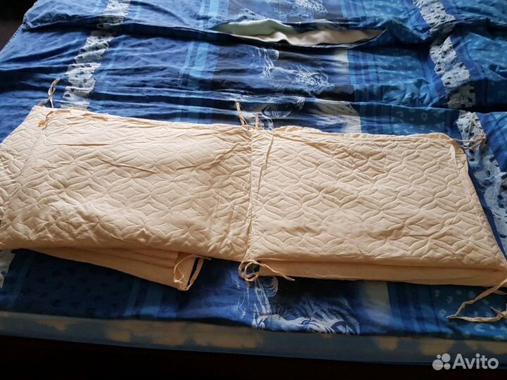 Бортики на кроватку