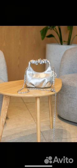 Сумка серебристрая
