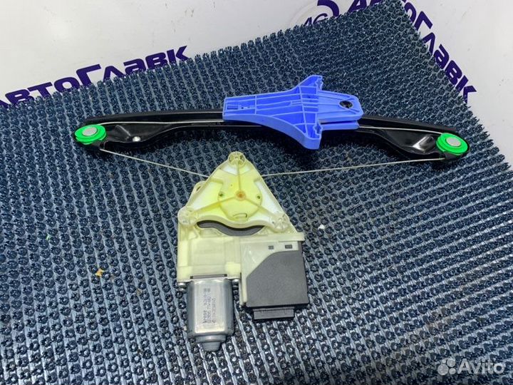 Стеклоподъемник Volkswagen Passat