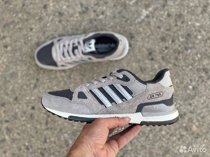 Кроссовки Adidas ZX 750