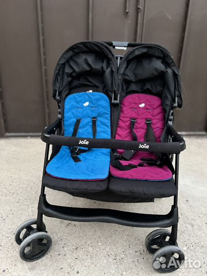 Прогулочная коляска для двойни или погодок