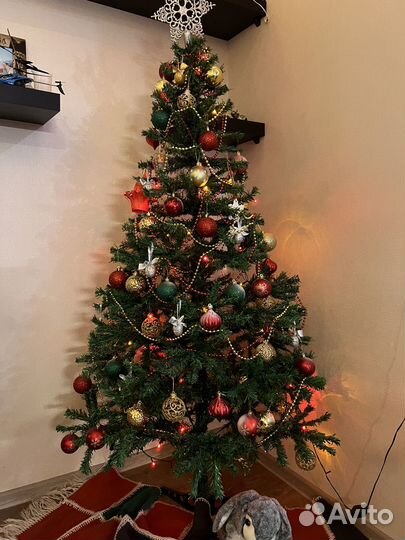 Елка искусственная