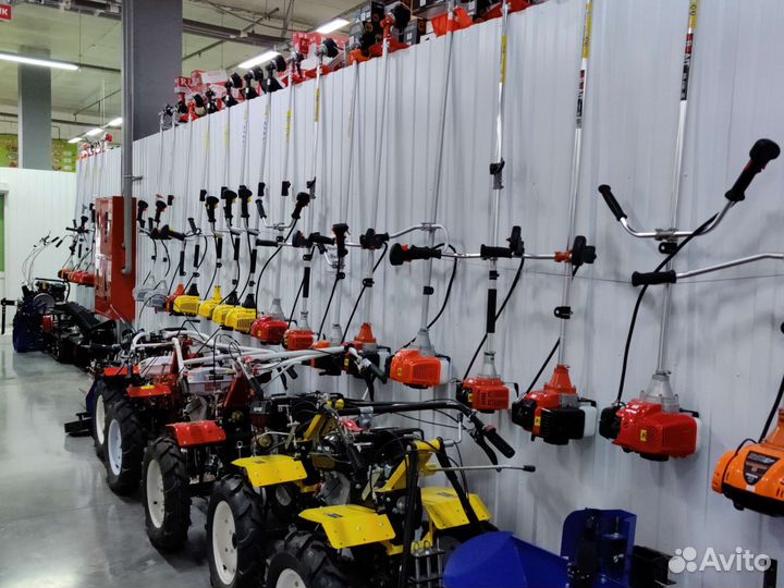 Триммер бензиновый BR-521 А,2.1 л.с. Проф. Компл-т