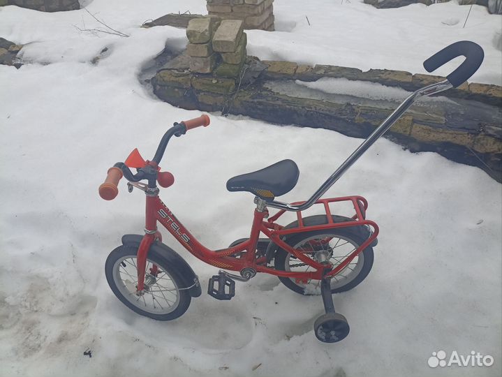 Детский велосипед с родительской ручкой