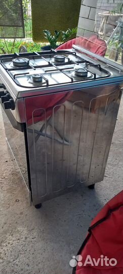 Газовая плита, с электро духовкой