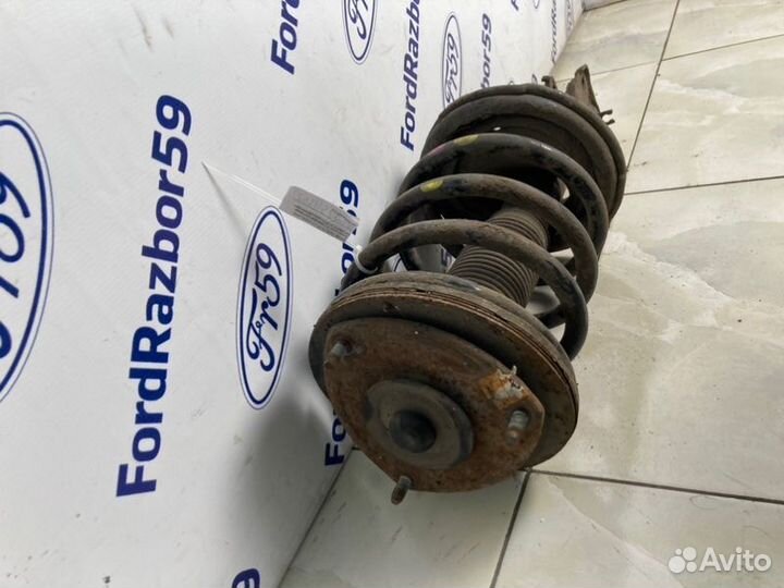 Амортизатор передний левый Hyundai Santa Fe CM 2.2