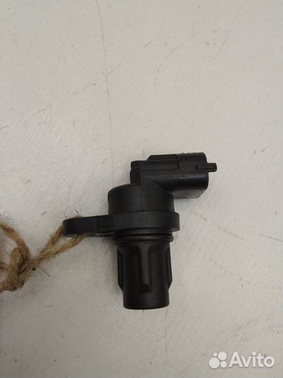 Датчик положения распредвала Mercedes-Benz M-Class